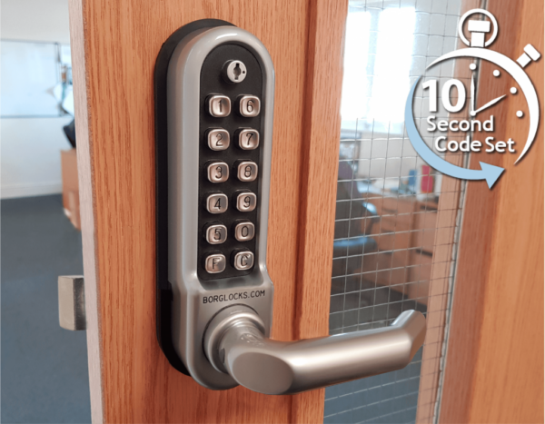 Borg BL5008ECP mechanical gate lock with keypad and push pad for internal & external doors - satin chrome finish with round lever handle and code reset function