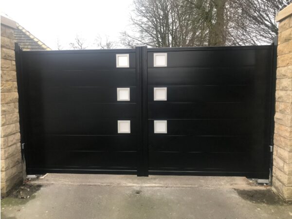 Aluminium driveway gates - Accord Guernsey