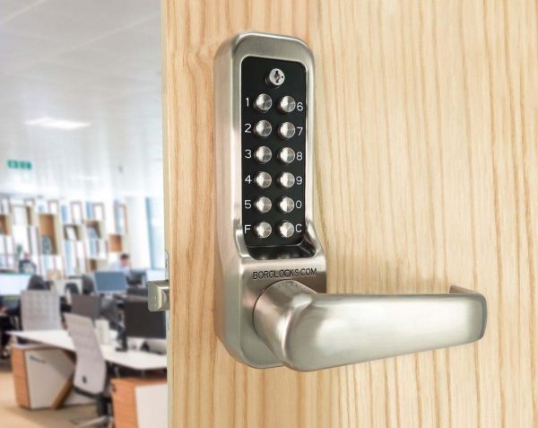 Borg BL7001 ECP Mechanical heavy duty gate lock with 60mm tubular latch and keypad, satin stainless finish with lever handle