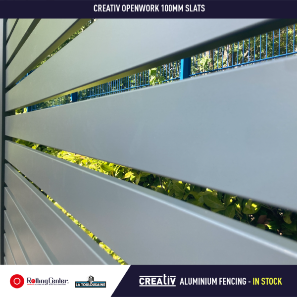 Creativ Aluminium Fencing Kit - Anthracite 7016 - Openwork 100mm slats - 2.4M height - Image 4