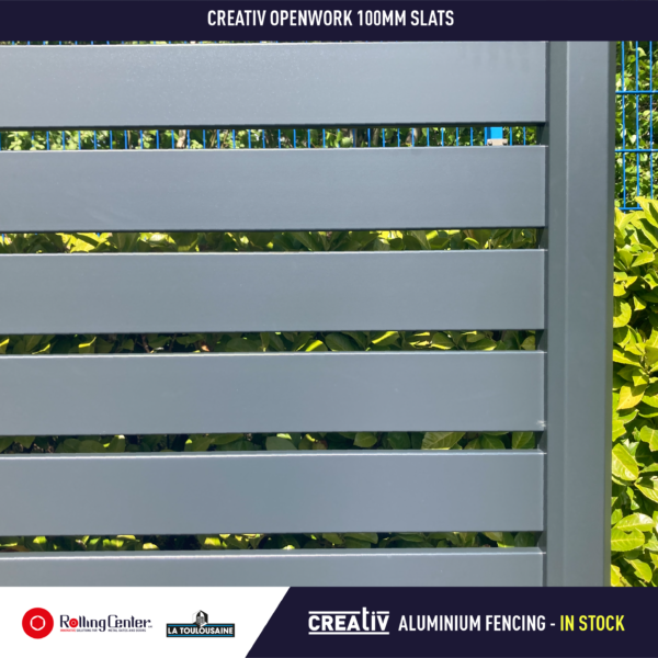 Creativ Aluminium Fencing Kit - Anthracite 7016 - Openwork 100mm slats - 2.4M height - Image 2