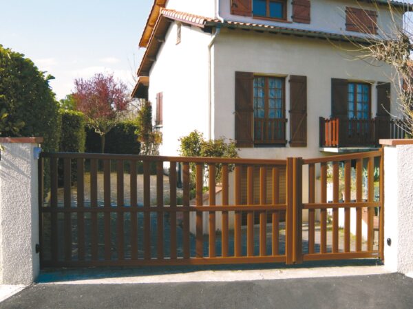 Aluminium driveway gates - Horizon Valence