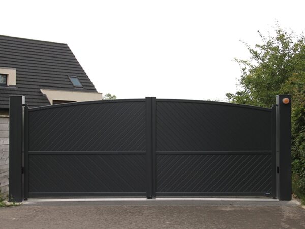Aluminium driveway gate - Intimacy Marsala - Image 2